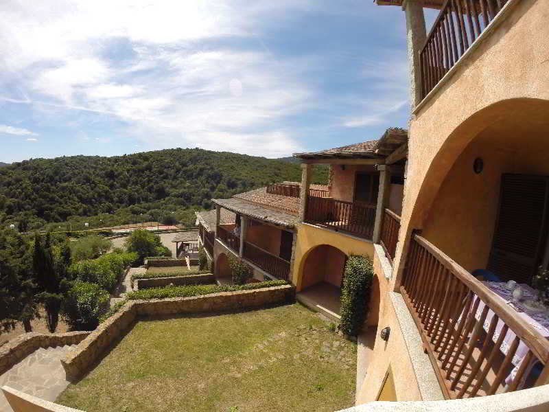 Residence Costa Ruja Portisco Exteriér fotografie