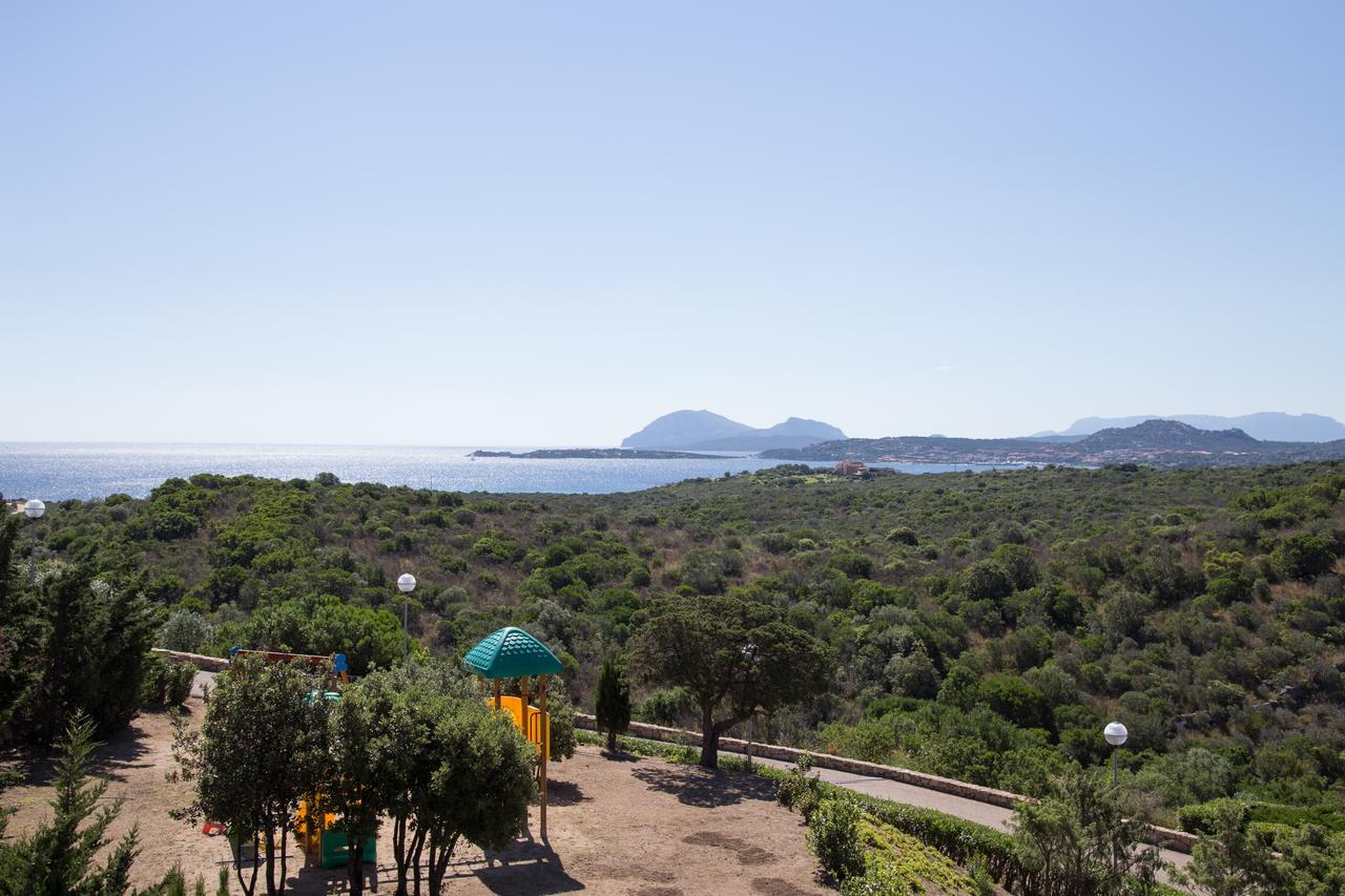 Residence Costa Ruja Portisco Exteriér fotografie