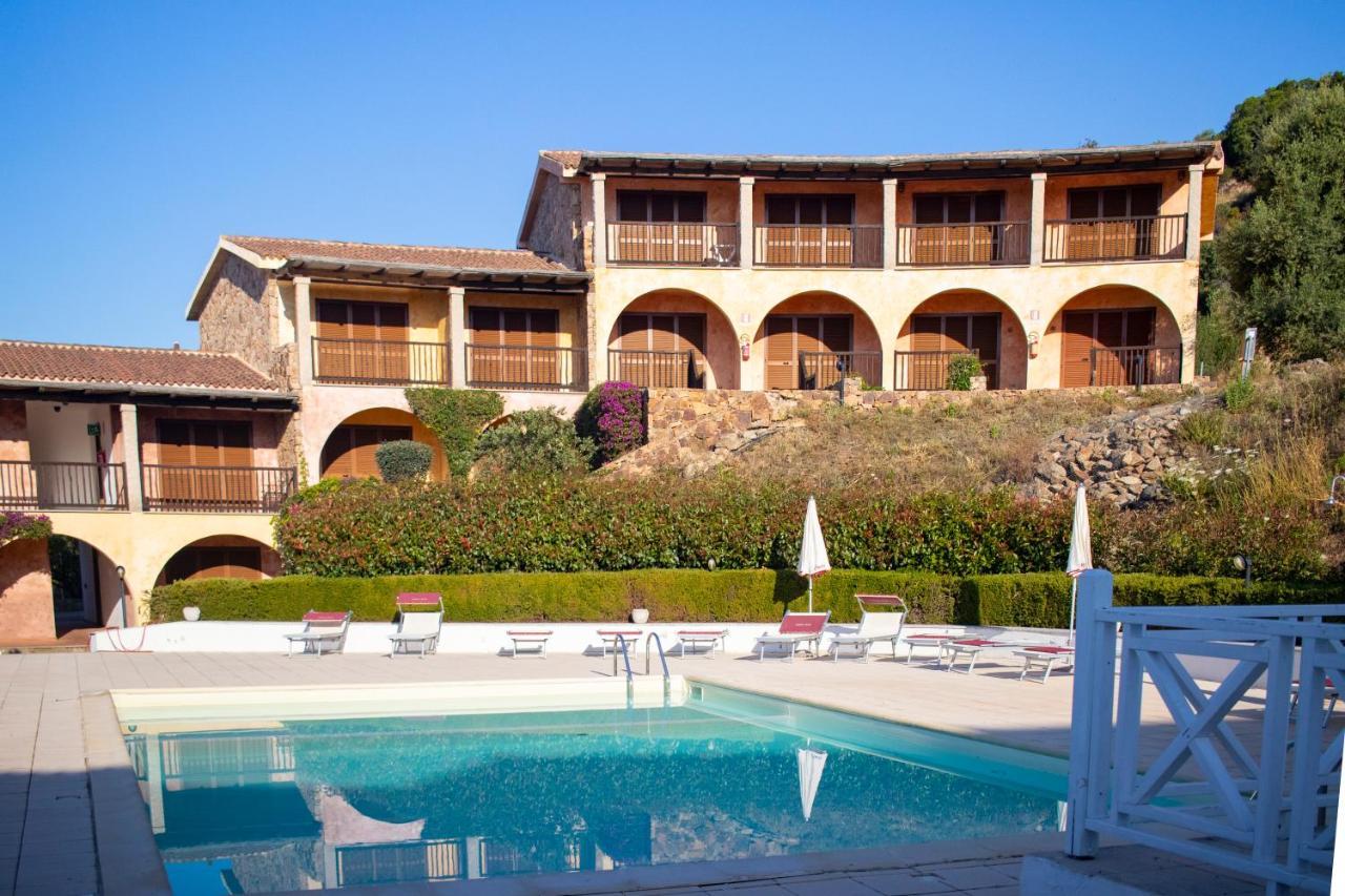 Residence Costa Ruja Portisco Exteriér fotografie